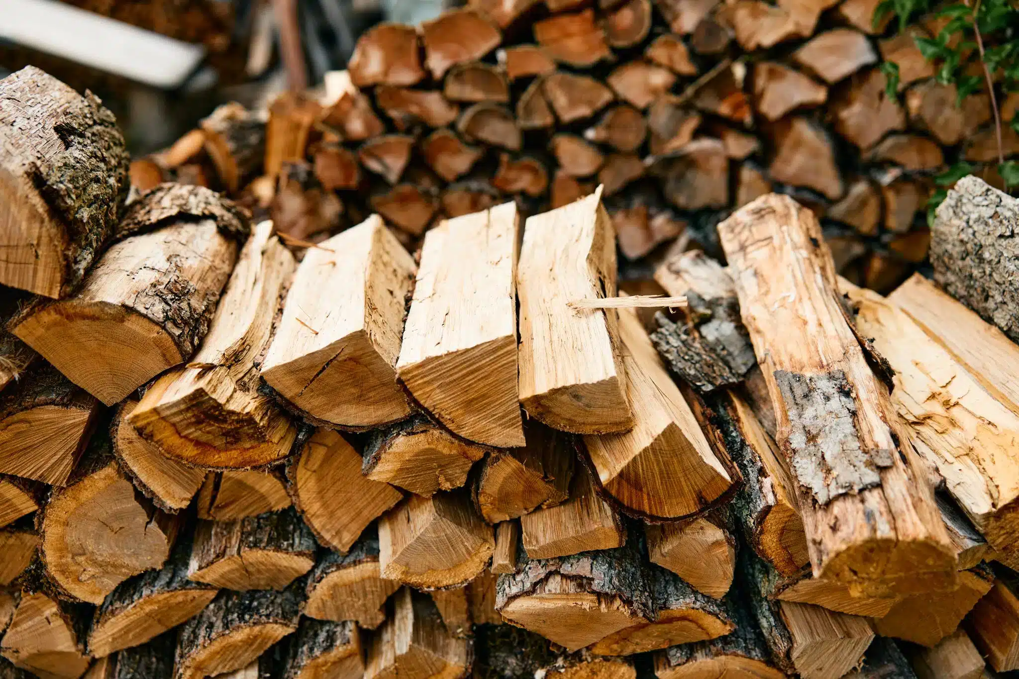 chauffage au bois interdit à partir de 2027 voici la liste officielle et exhaustive des appareils concernés