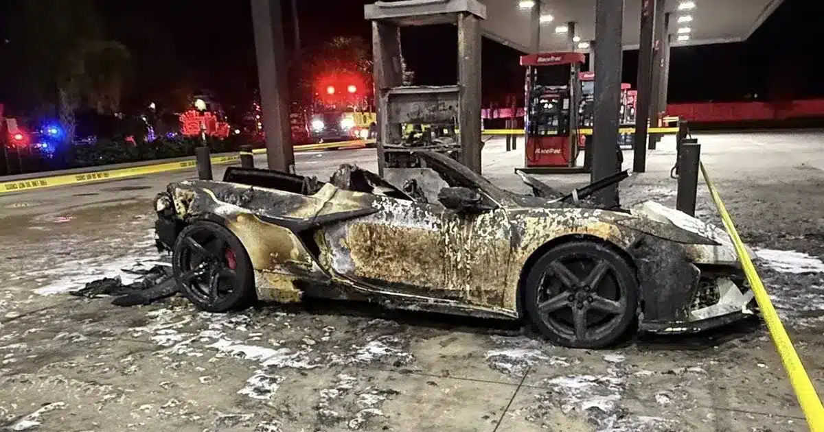 « la voiture a explosé quand je faisais le plein » ce grand constructeur automobile a rappelé 23 000 voitures de luxe à plus de 100 000 dollars